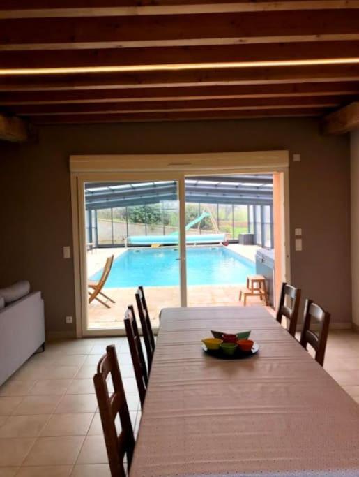 Gite La Bergerie, Piscine Chauffee, Couzon Buitenkant foto